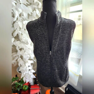 G.H. Bass & Co Gray Fleece Vest Size Small